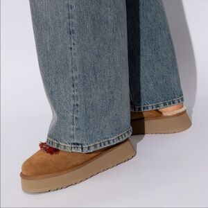 UGG Women’s Tazzle Slippers Chestnut